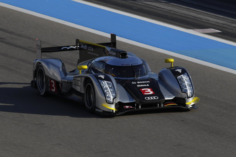 Illustration for article titled Audi R18 TDI gets a carbon fiber paint job